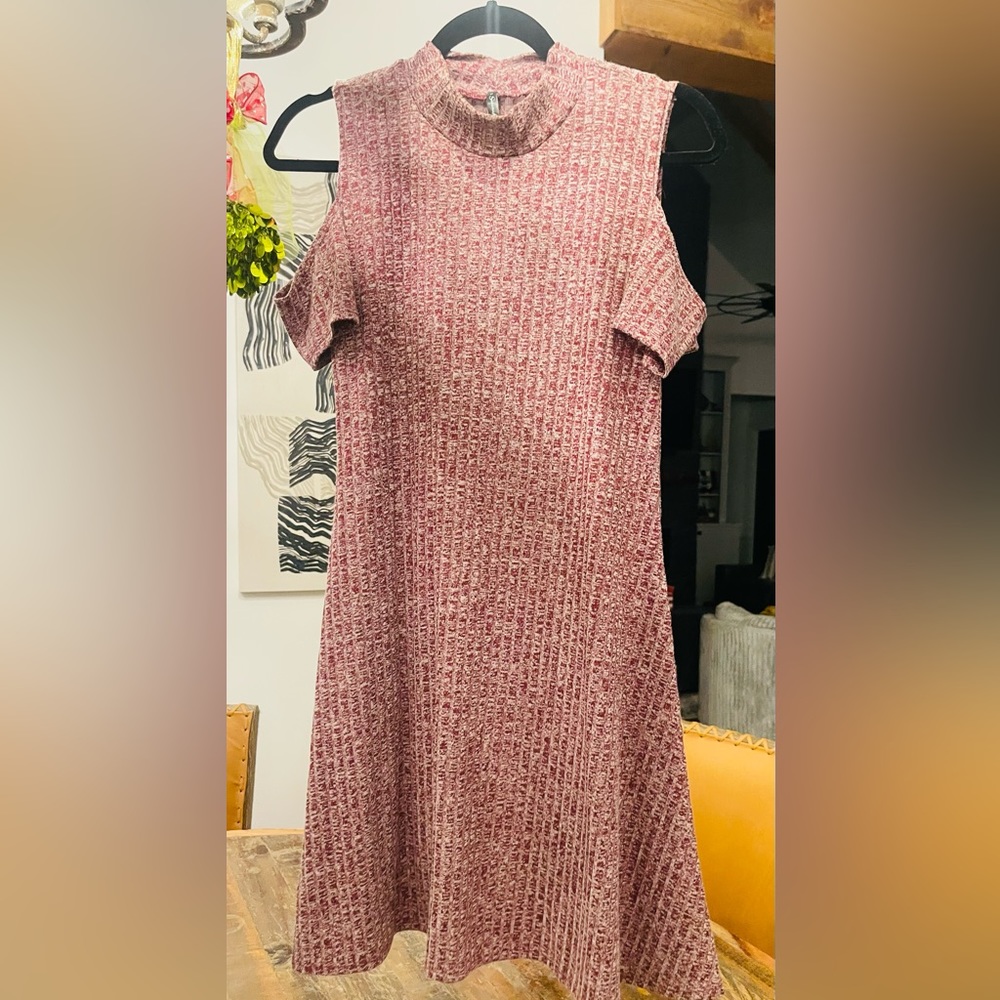 Very Chic Burgundy & White Mini Dress/off shoulder/Med